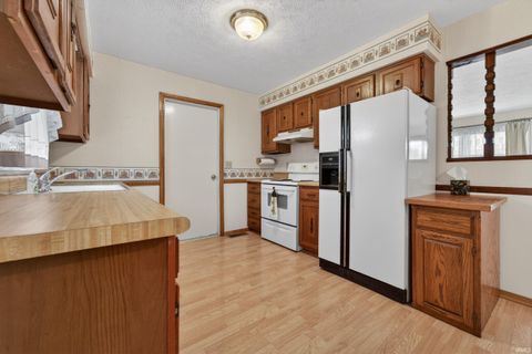 Tiny photo for 1503 S GOYER Road, Kokomo, IN 46902 (MLS # 202615772)