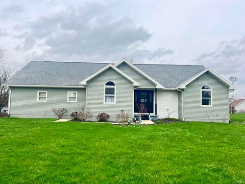 Photo of 11341 Castle Drive, Plymouth, IN 46563 (MLS # 202611289)