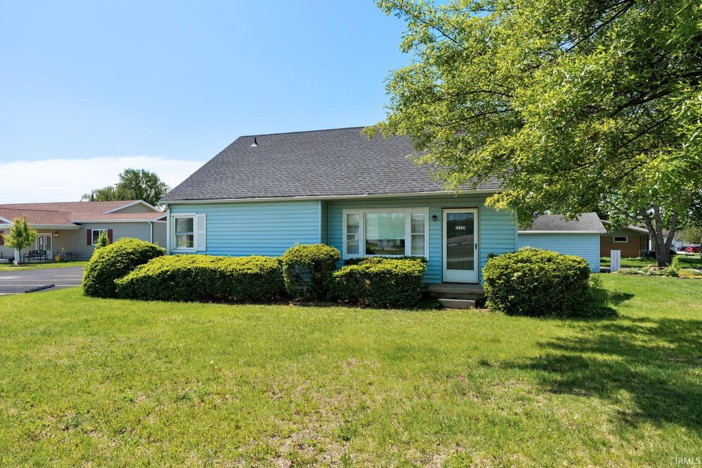 Photo of 12164 N US 421, Monticello, IN 47960 (MLS # 202616704)