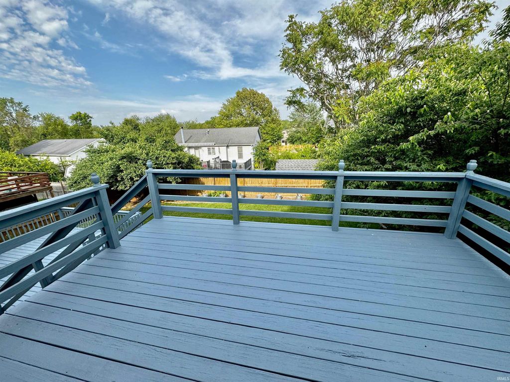 Photo of 815 S Winridge Court, Bloomington, IN 47403 (MLS # 202617164)