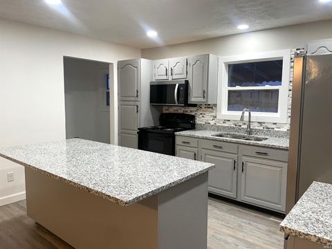 Tiny photo for 1912 Northview Boulevard, Kokomo, IN 46901 (MLS # 202603447)