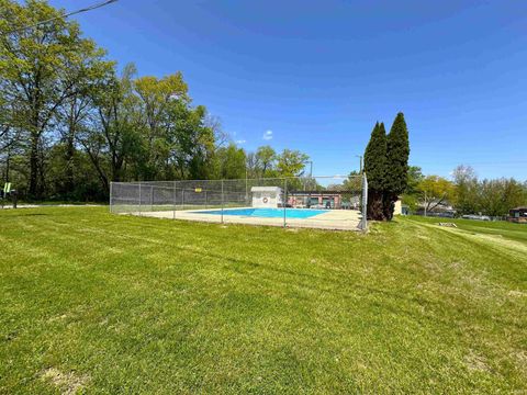 Tiny photo for 6855 N Skaggs Court, Monticello, IN 47960 (MLS # 202617389)