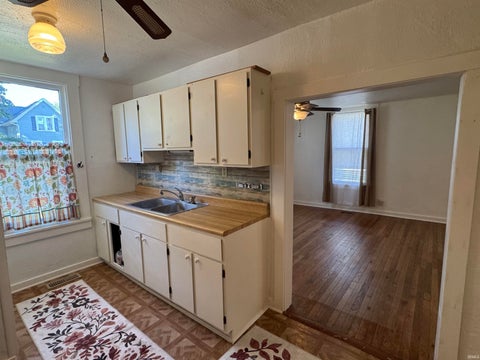 Tiny photo for 20 N Fremont Street, Peru, IN 46970 (MLS # 202642417)