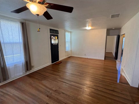 Tiny photo for 20 N Fremont Street, Peru, IN 46970 (MLS # 202642417)