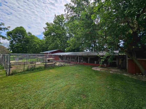 Tiny photo for 148 S Hickory Corner Road, Vincennes, IN 47591 (MLS # 202621932)