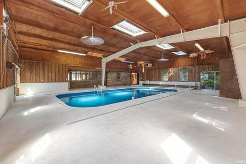 Tiny photo for 1026 E Mariah Hill Road, Ferdinand, IN 47532 (MLS # 202539518)