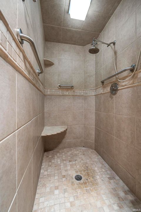 Tiny photo for 1026 E Mariah Hill Road, Ferdinand, IN 47532 (MLS # 202539518)