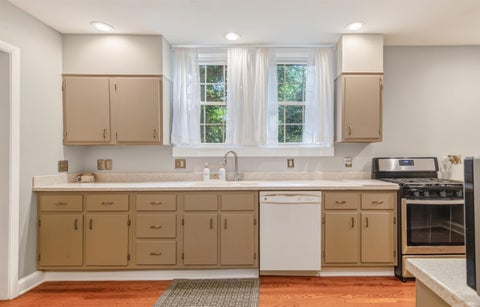 Tiny photo for 1846 Wilber Street, South Bend, IN 46628 (MLS # 202634555)