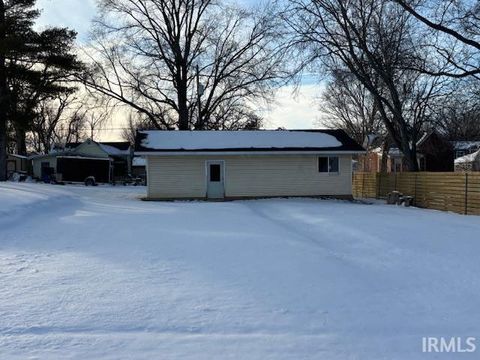Photo of 502 S Howard Street, Oxford, IN 47971 (MLS # 202603552)