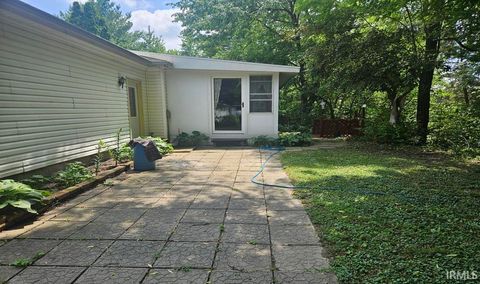 Tiny photo for 5940 S 560 W, Rossville, IN 46065 (MLS # 202622562)