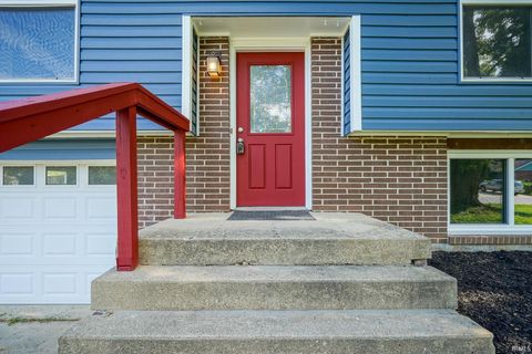 Tiny photo for 920 N Wagon Wheel Trail, Lafayette, IN 47909 (MLS # 202532166)