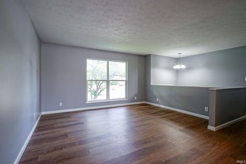 Tiny photo for 920 N Wagon Wheel Trail, Lafayette, IN 47909 (MLS # 202532166)
