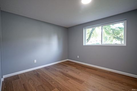 Tiny photo for 920 N Wagon Wheel Trail, Lafayette, IN 47909 (MLS # 202532166)