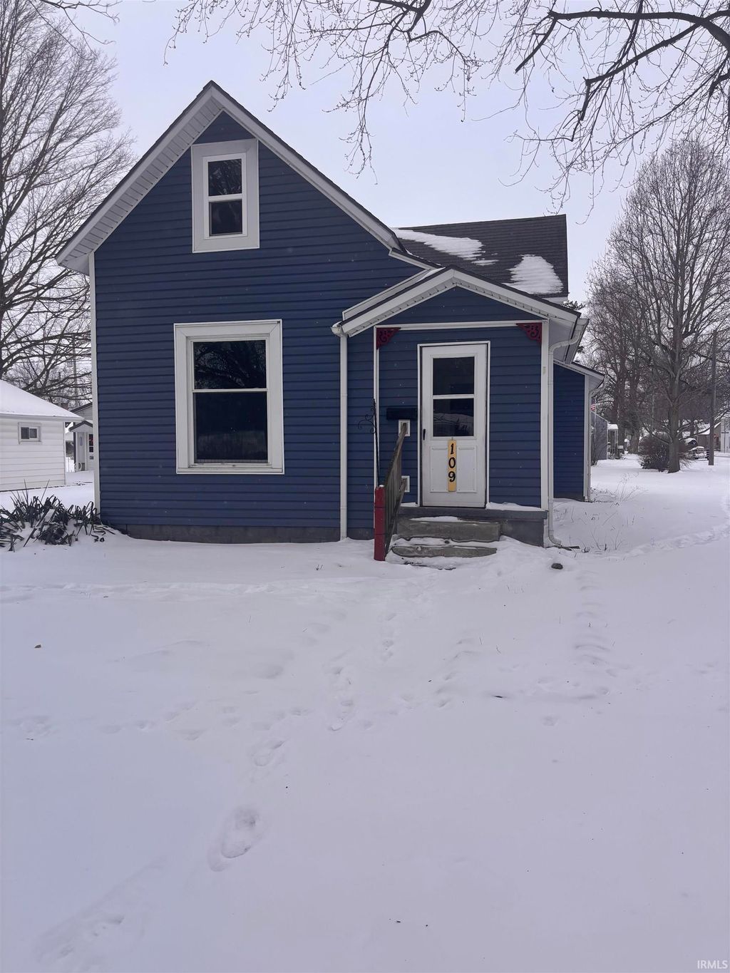 Photo of 109 N Randolph Street, South Whitley, IN 46787 (MLS # 202603151)
