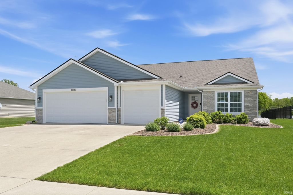 Photo of 10819 Yalumba Pass, Roanoke, IN 46783 (MLS # 202617883)