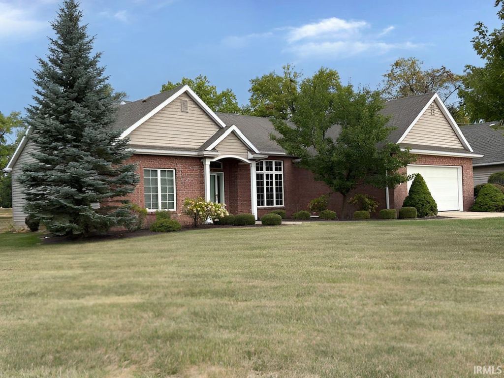 Photo of 4321 Foxknoll Cove, Fort Wayne, IN 46835 (MLS # 202537186)