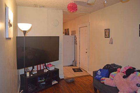 Tiny photo for 632 S Harlan Avenue, Evansville, IN 47714 (MLS # 202615988)