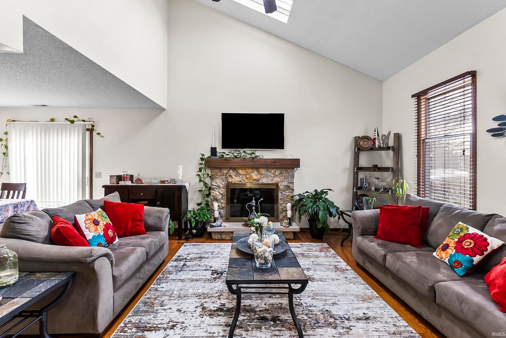 Photo of 6017 Sawmill Woods Drive, Fort Wayne, IN 46835 (MLS # 202547722)