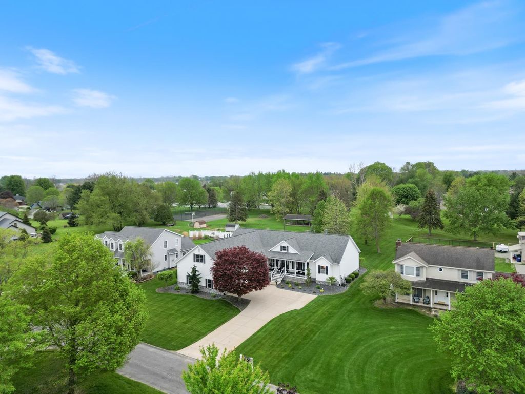 Photo of 71 EMS T7B Lane, Leesburg, IN 46538 (MLS # 202615370)