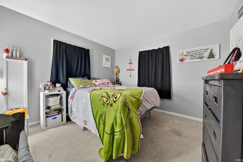 Tiny photo for 3110 Crescent Avenue, Logansport, IN 46947 (MLS # 202547245)