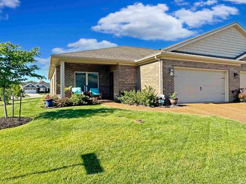 Tiny photo for 5115 Paddock Drive, Evansville, IN 47715 (MLS # 202618448)
