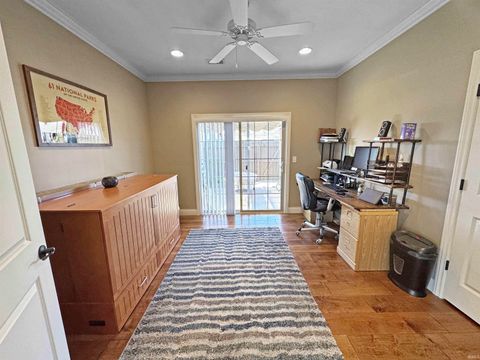 Tiny photo for 5115 Paddock Drive, Evansville, IN 47715 (MLS # 202618448)