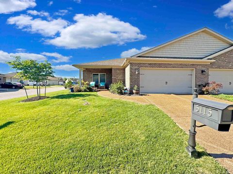 Tiny photo for 5115 Paddock Drive, Evansville, IN 47715 (MLS # 202618448)