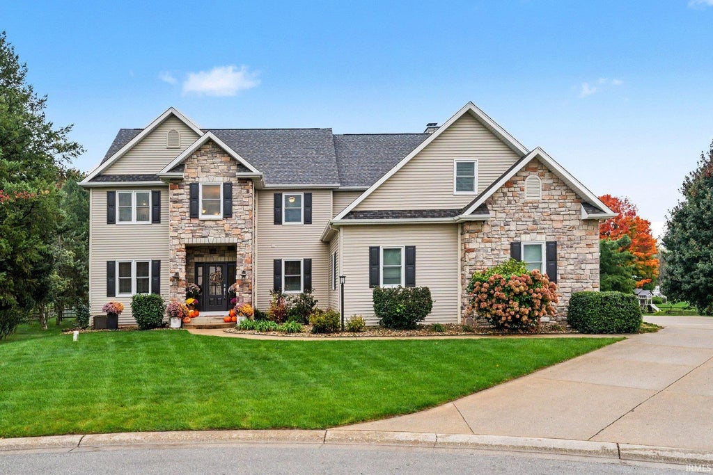 Photo of 55874 Great Blue Heron Court, New Carlisle, IN 46552 (MLS # 202642862)