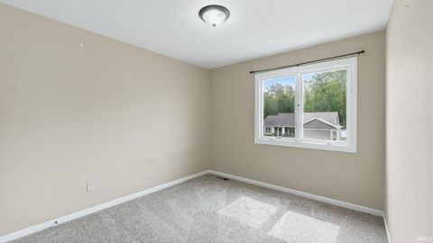Tiny photo for 406 Viburnum Creek Run, Avilla, IN 46710 (MLS # 202618479)