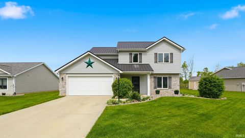 Tiny photo for 406 Viburnum Creek Run, Avilla, IN 46710 (MLS # 202618479)