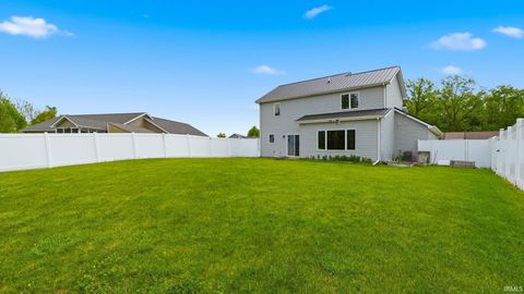 Tiny photo for 406 Viburnum Creek Run, Avilla, IN 46710 (MLS # 202618479)