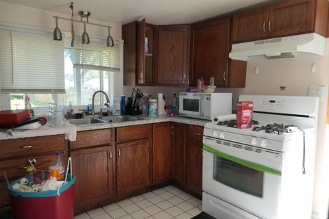 Tiny photo for 2116 Usher Street, Logansport, IN 46947 (MLS # 202518306)