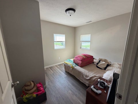Tiny photo for 911 22nd Street, Bedford, IN 47421 (MLS # 202638802)