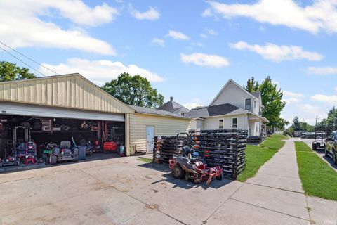 Tiny photo for 1602 Grove Street, Lafayette, IN 47905 (MLS # 202537474)