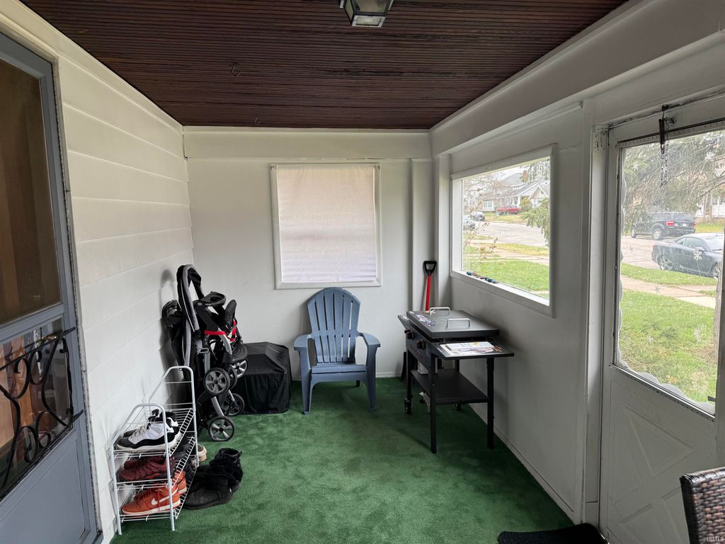 Photo of 1133 Altgeld Street, South Bend, IN 46614 (MLS # 202609935)