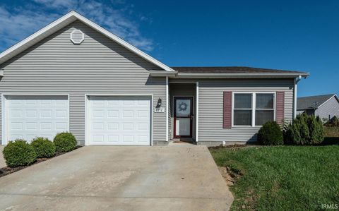 Photo of 5776 W Monarch Court, Bloomington, IN 47403 (MLS # 202608544)