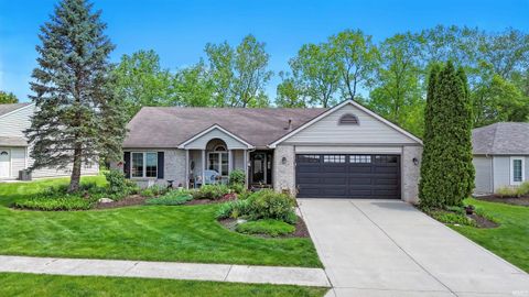 13826 Sunny Cove, Fort Wayne, IN 46845 - #: 202518461