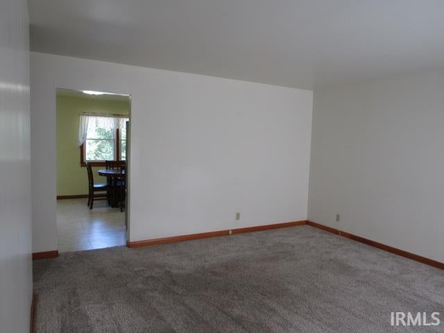 Photo of 9153 Denzer Road, Evansville, IN 47720 (MLS # 202640059)