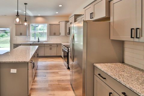 Tiny photo for 232 Vine Street, Delphi, IN 46923 (MLS # 202530162)