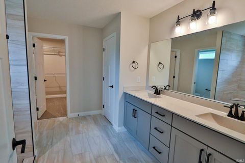 Tiny photo for 232 Vine Street, Delphi, IN 46923 (MLS # 202530162)