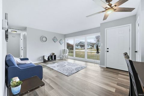 Tiny photo for 660 Clark Street, Huntington, IN 46750 (MLS # 202605710)