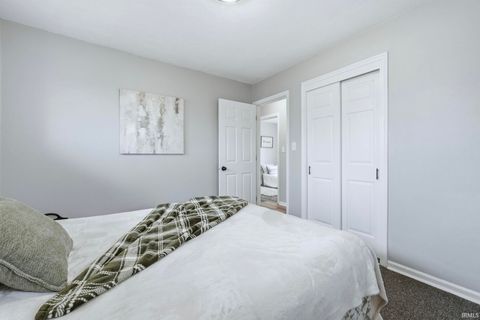 Tiny photo for 660 Clark Street, Huntington, IN 46750 (MLS # 202605710)