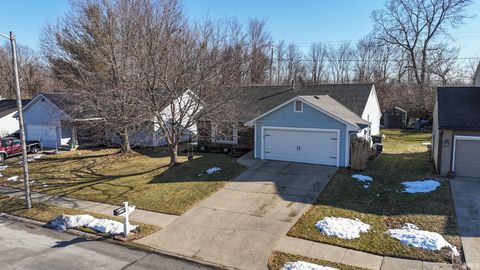 Tiny photo for 2125 Vancouver Drive, Lafayette, IN 47905 (MLS # 202604618)