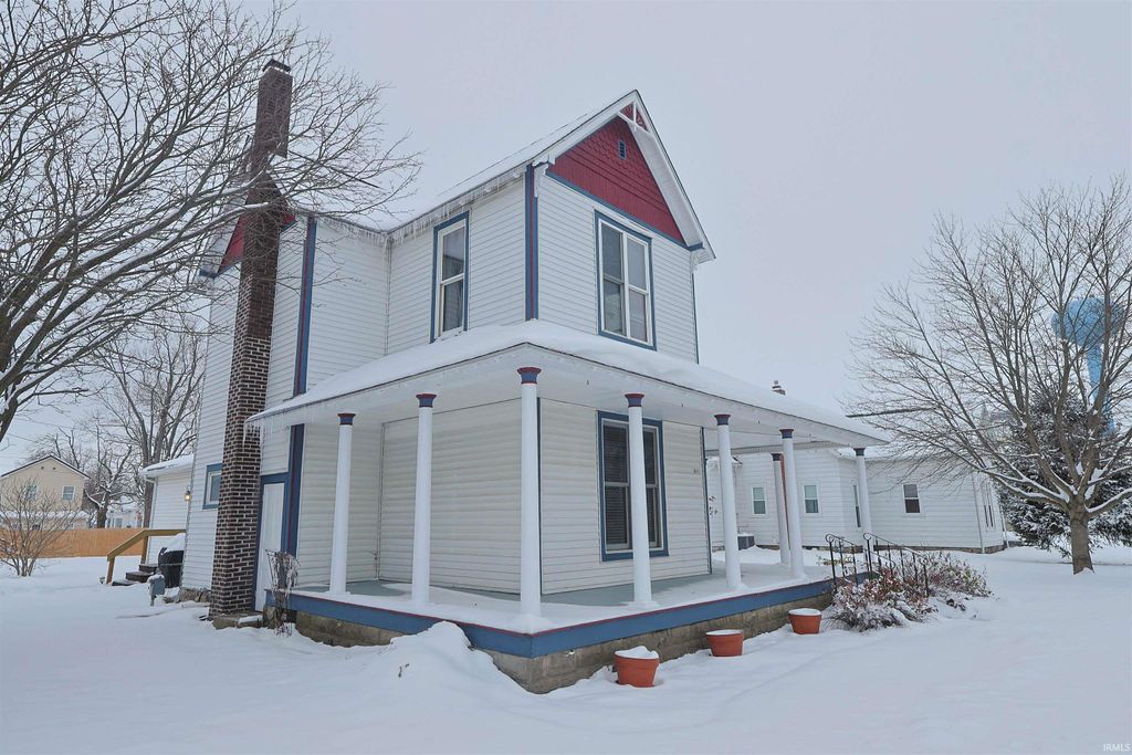 Photo of 405 E 3rd Street, Brookston, IN 47923 (MLS # 202547888)