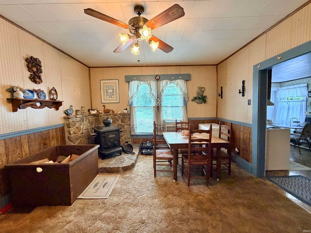 Photo of 948 S Section Street, Dugger, IN 47848 (MLS # 202639847)