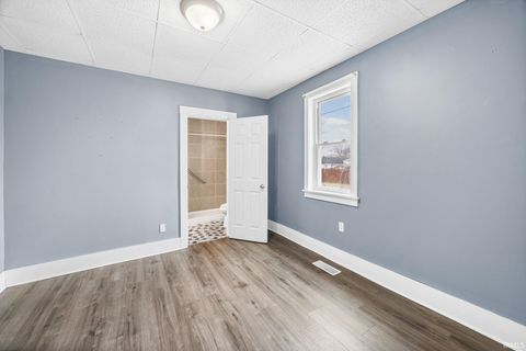 Tiny photo for 218 N Mill Street, Greentown, IN 46936 (MLS # 202549835)