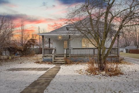 Tiny photo for 218 N Mill Street, Greentown, IN 46936 (MLS # 202549835)