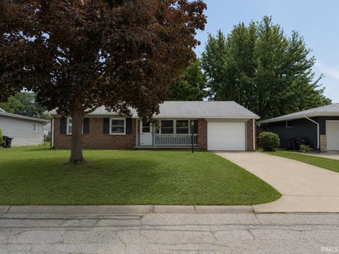 Photo of 2549 Whitehall Drive, Lafayette, IN 47909 (MLS # 202626516)
