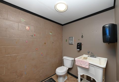 Tiny photo for 123 N Market Street, Winamac, IN 46996 (MLS # 202545610)