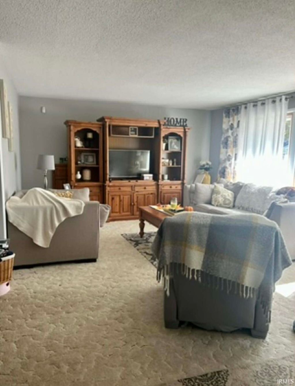 Photo of 5610 W Pineridge Road, Muncie, IN 47304 (MLS # 202609354)